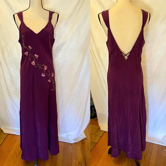 open lace back dress Satin Dress  Club21.com